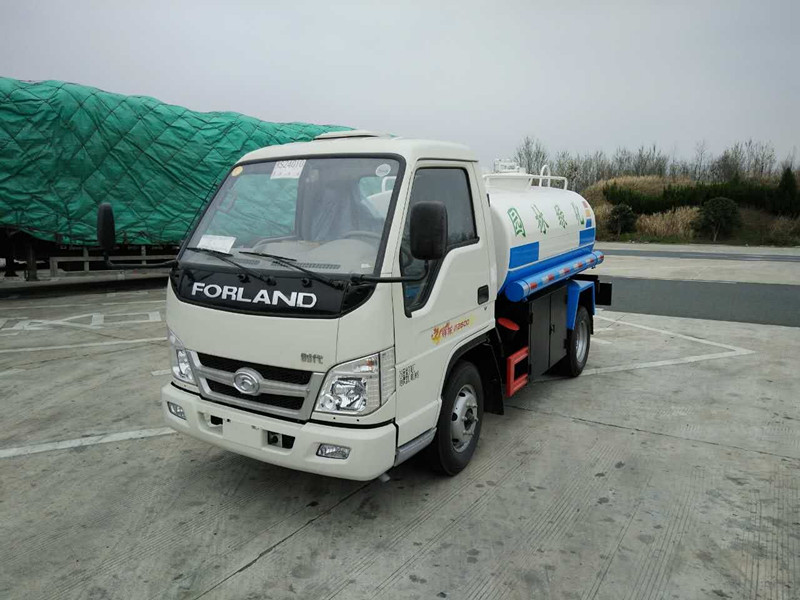 3噸灑水車 3噸灑水車